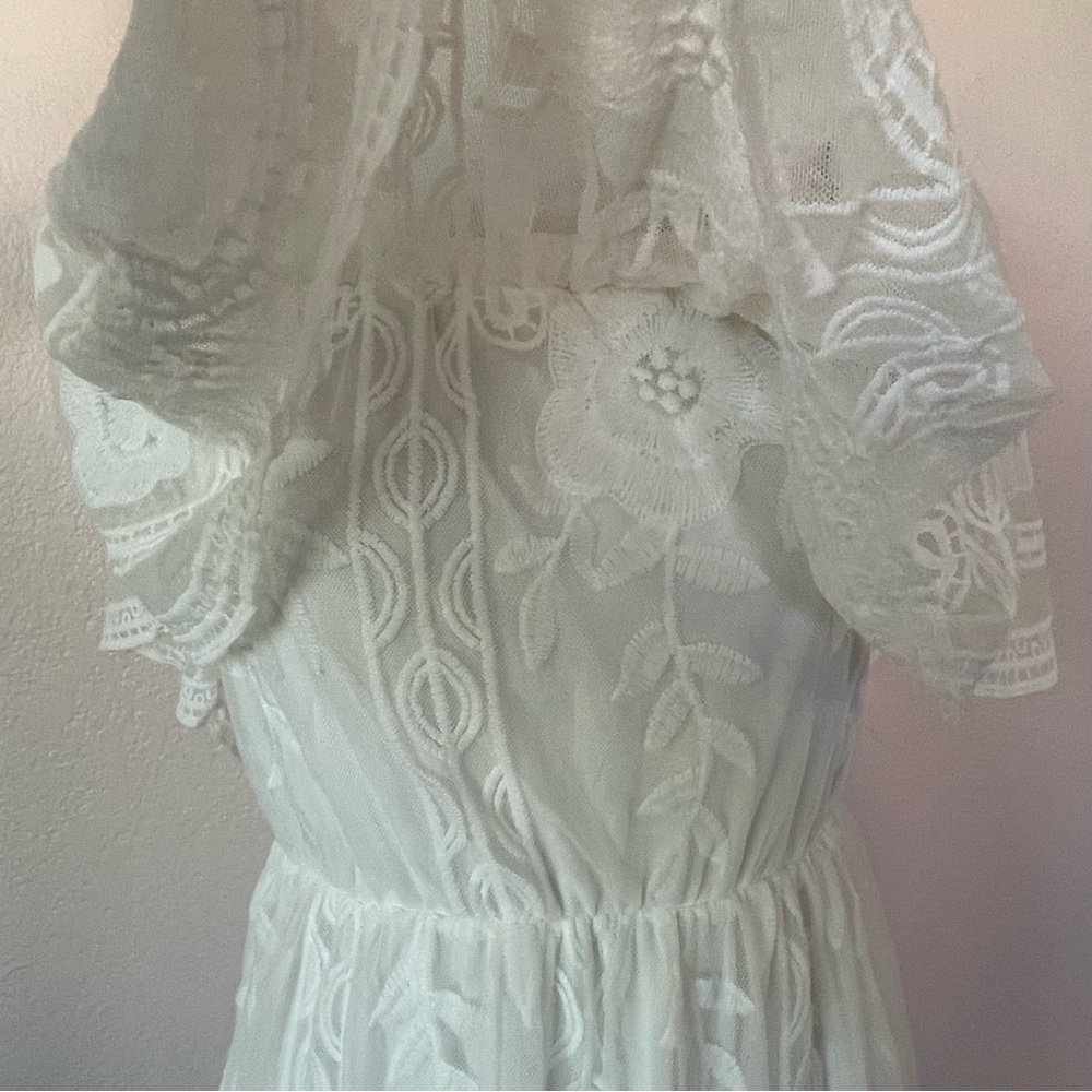 White Boho Lace Off Shoulder Maxi Dress Embroidered Romantic Coastal Medium - Picture 8 of 16